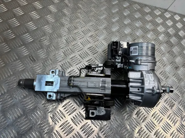 Käytetty ohjauspumppu OEM 6C1423510BS Skoda image 3