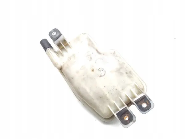 Kia Sorento Kylvätsketank OEM 25430-3E300 Begagnad image 5