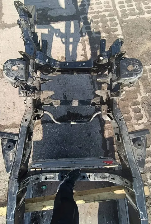 Cadre Avant Droit Jeep OE pour Grand Wagoneer 22- image 6