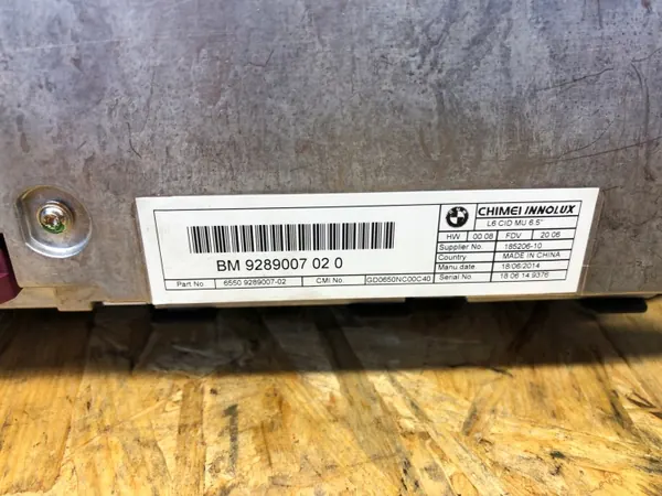 BMW 5 F10 F11 Monitorscherm OEM 9289007 image 3