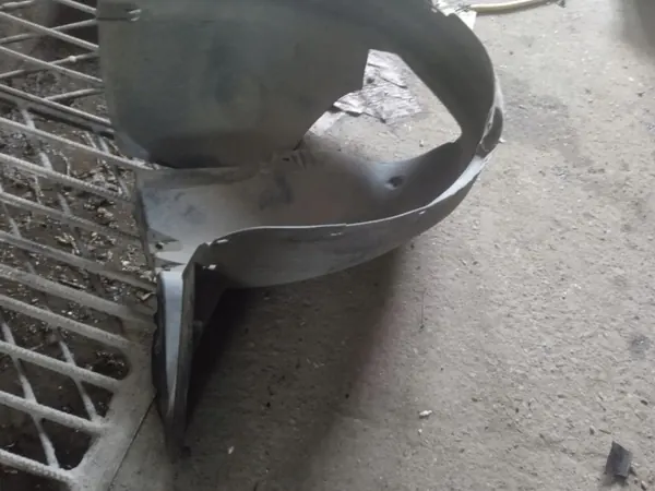 OEM 1P0809958 Etu Oikea Pyöränkaari SEAT Leon II image 3