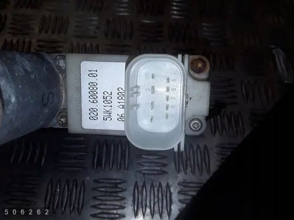 BMW raamregelaar OEM 7024813e - Gebruikt onderdeel image 4