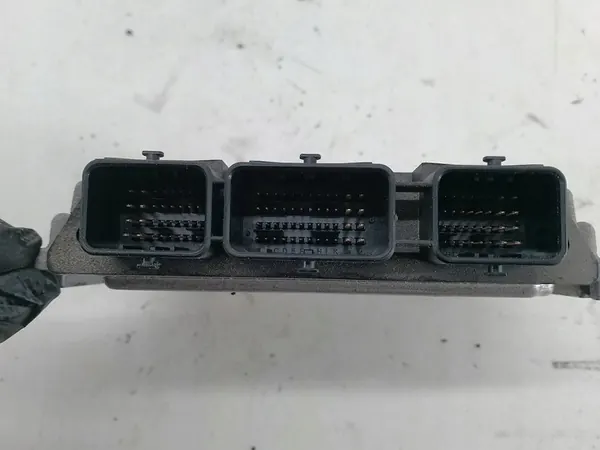 ECU CITROEN C4 PICASSO I 1.6 9665674480 BOSCH image 4