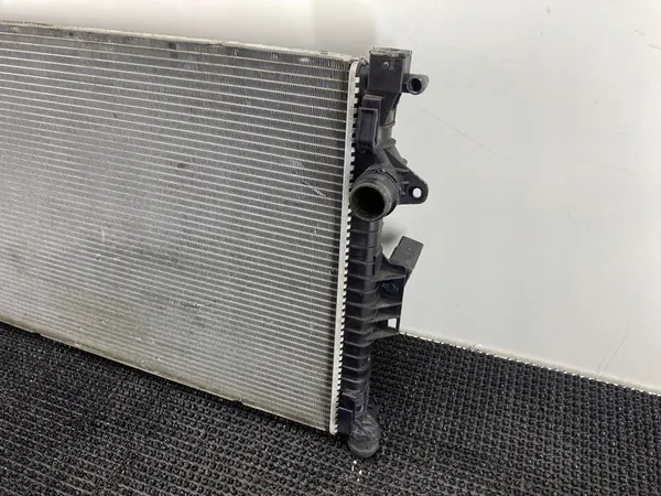 Radiador de refrigeración de motor Volvo V70 OE 31368082 image 6