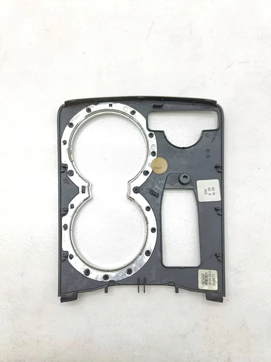 Voorste bekerhouder Mercedes-Benz E C207 W207 2012 image 6