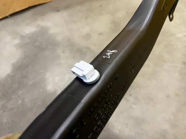 Túnel de ar direito Mercedes GL X166 image 3