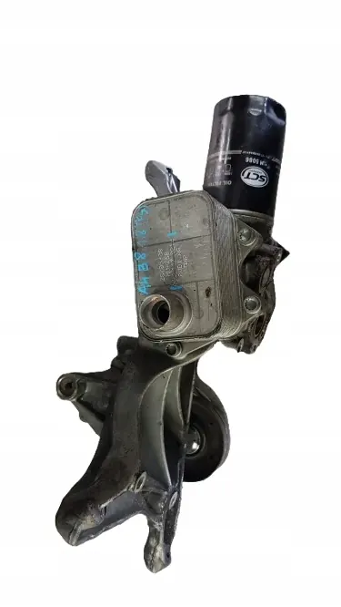 Audi Ölfilterkühlerbasis OEM 06H903143E image 2