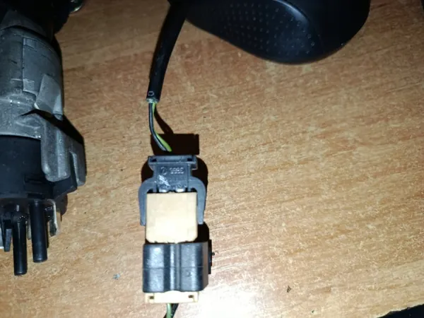 OEM 8A0905851 contactsleutel voor Audi 80 B4 image 4
