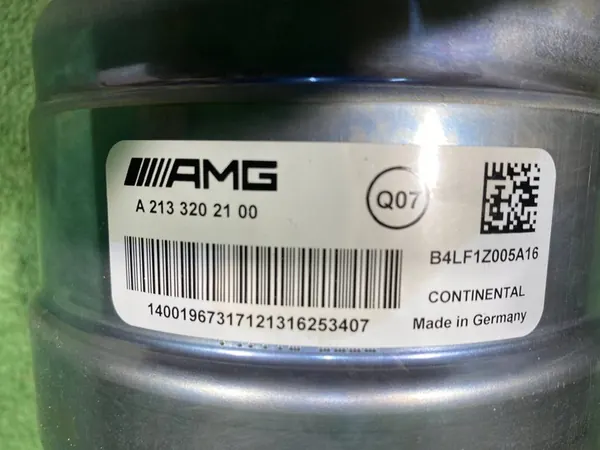 MERCEDES CLASSE E W213 63 AMG AMORTISSEUR PNEUMATIQUE GAUCHE AVANT image 10