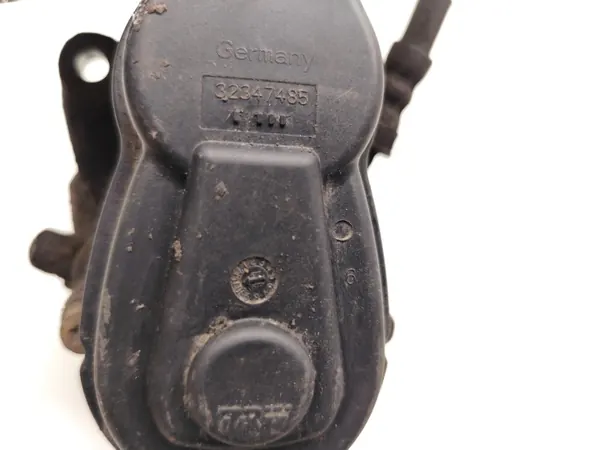 Audi A4 Achter remklauw OEM 32347485 2.0 TDI image 7