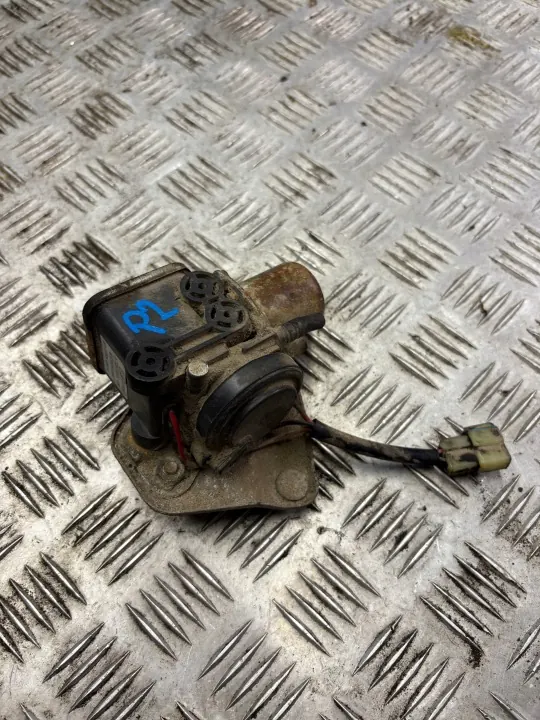 MB664381 Achterasvergrendeling compressor Mitsubishi Pajero image 2