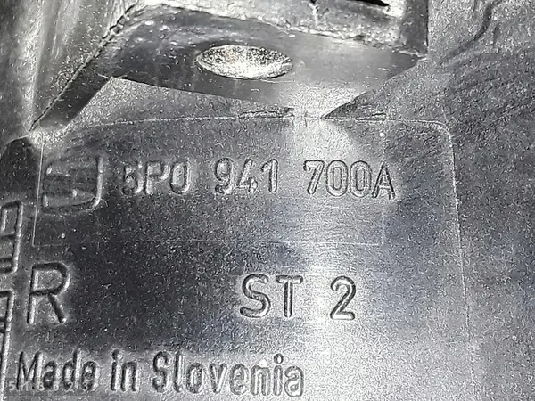 2008 Seat Altea XL Farol de Neblina 5P0941700A image 7