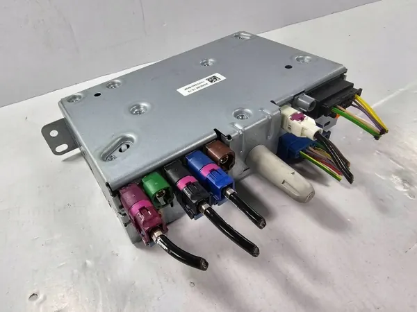 Peugeot 2008 II Radio Modul Läsare OEM 9830226080 image 4