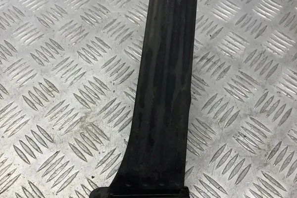 BMW 3 (E90) Gaspedal 2011 OEM 6789999 image 4