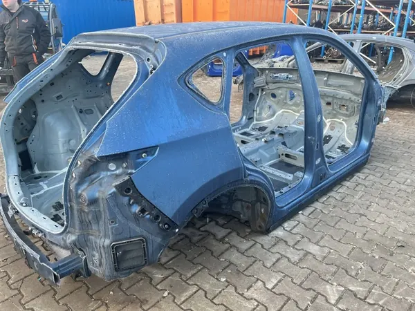 Mazda CX-5 II Takaosat OEM PU26573 image 3