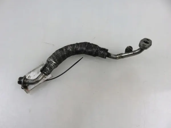 Conducto de aceite Porsche usado OEM 94810520703 image 4