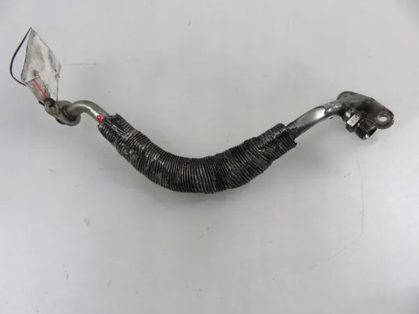 Conducto de aceite Porsche usado OEM 94810520703 image 6