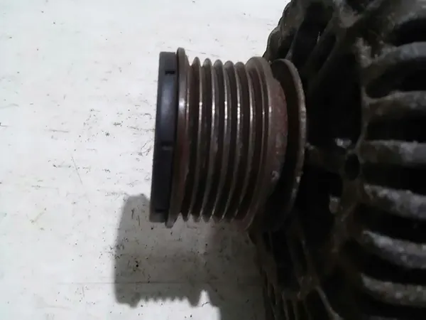 RENAULT MEGANE II ALTERNATOR 1.5 DCI 8200772726A image 3