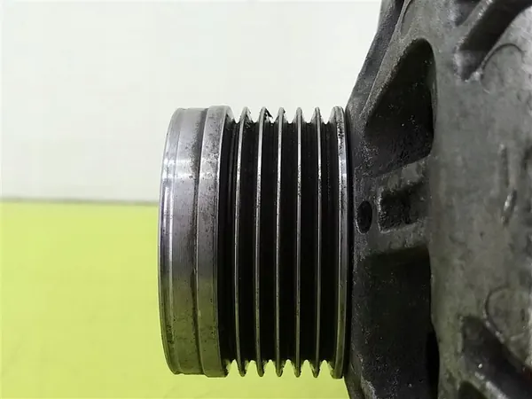 Vaihtovirtageneraattori Peugeot 307 I 2001-2005 2.0 Diesel Valeo 9641302580 image 7