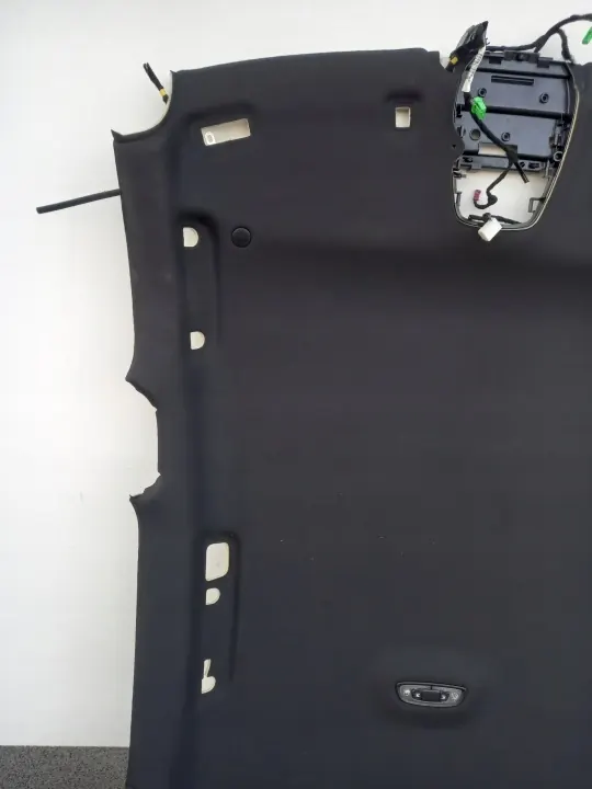 OEM PODSUFITKA CZARNA R-DESIGN Asidero Negro Volvo V40 image 4