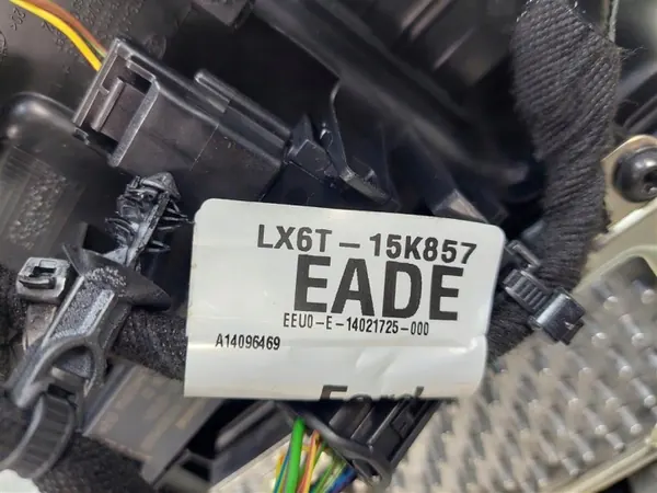 OEM M1PT-19J235-AA Wireless-Ladegerät für Ford Kuga MK3 image 4