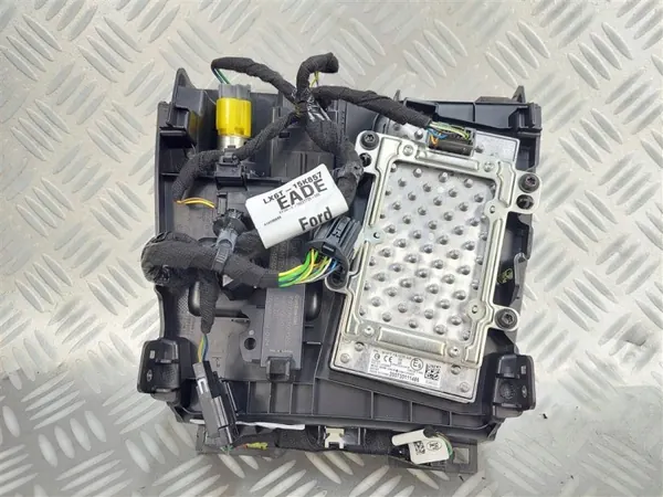 OEM M1PT-19J235-AA Wireless-Ladegerät für Ford Kuga MK3 image 6