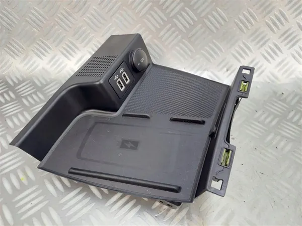 OEM M1PT-19J235-AA Wireless-Ladegerät für Ford Kuga MK3 image 7