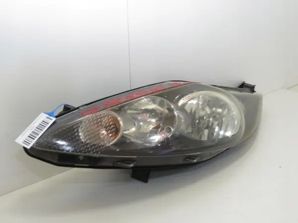 Phares avant gauche OEM 360167005 Ford Fiesta MK7 image 2