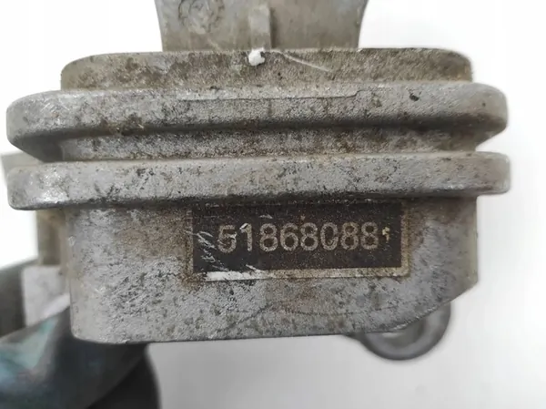 Mounting Bracket Transmission Fiat Bravo II OEM 51868088 image 4