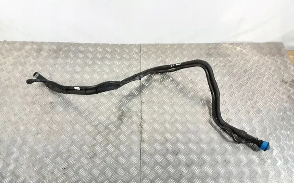 Réservoir AdBlue Jaguar OEM J9C35J232AB - Occasion image 2
