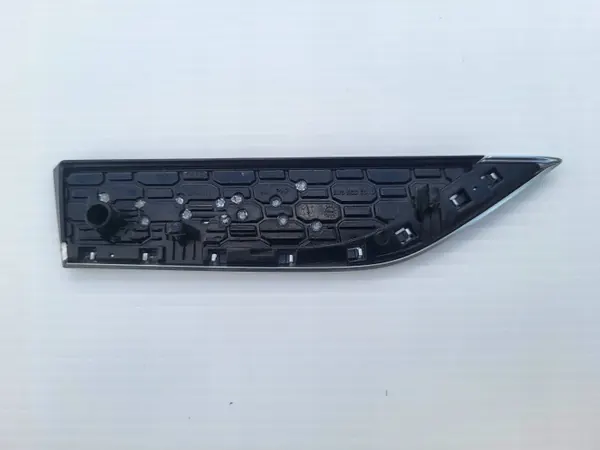 Emblème OEM 8W6853601D Aile avant gauche - Audi RS5 image 3