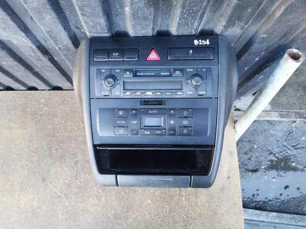 Bolsillo consola radio OEM 8L0863243K para Audi A3 8L image 2