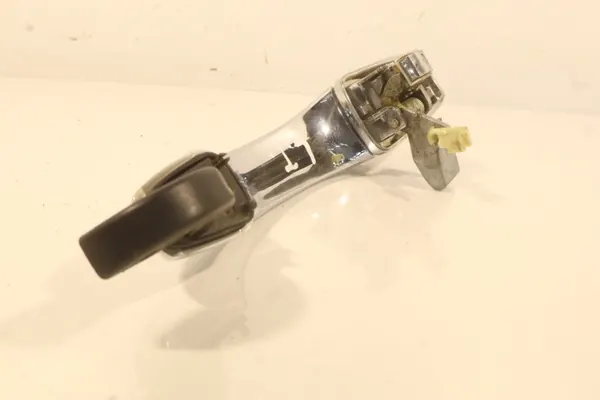 Maçaneta traseira esquerda externa Chrysler 300C 3.0CRD OEM 05066801AH image 3