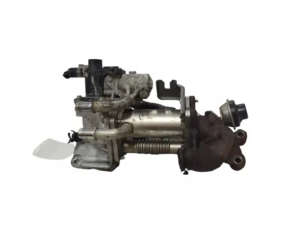 EGR-jäähdytin Dacia Logan MCV 1.5L Diesel 2010 147355713R image 2