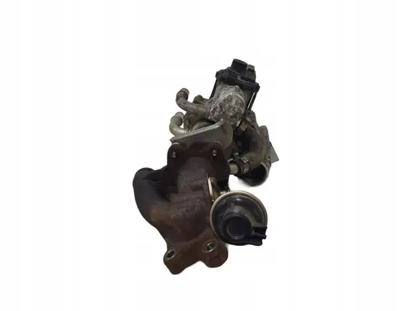 EGR-jäähdytin Dacia Logan MCV 1.5L Diesel 2010 147355713R image 3