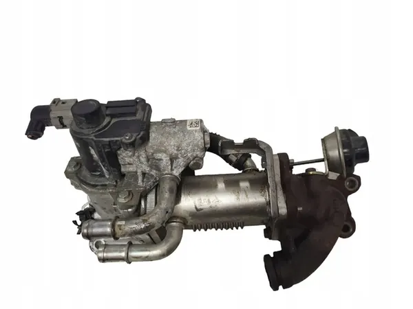 EGR-jäähdytin Dacia Logan MCV 1.5L Diesel 2010 147355713R image 6