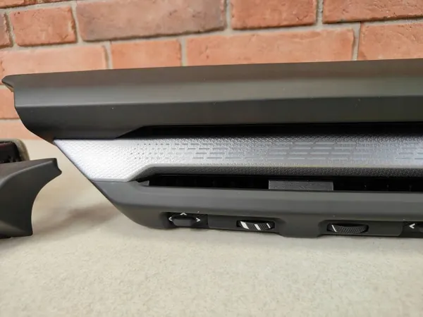 BMW OE 9641891 Garniture Grille Console Matt image 4