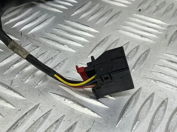 Sähkösivupeili vasen Audi A3 S3 2014 8V 8V7857409A image 2