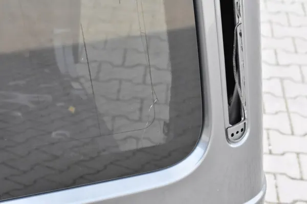 Vasen/oikea takalokasuoja OEM A4636108501 Mercedes G image 7
