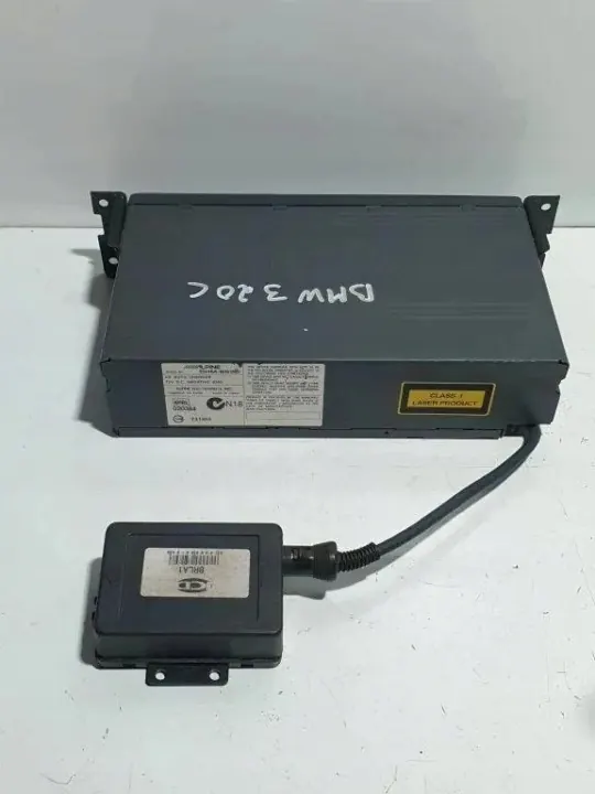 Changer CD BMW d'occasion OEM T31459 pour 3 Touring image 4