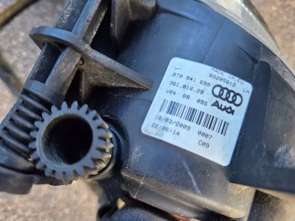 PASSAT CC Främre kabelsats PDC + 4 sensorer + lampor 08-2011 image 10