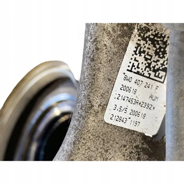 Audi A4 S4 B9 Etupyörän navan OEM 8W0407241F image 7