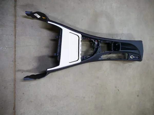 Tunnel console centrale BMW 7122231 9110405 avec porte-gobelet image 3