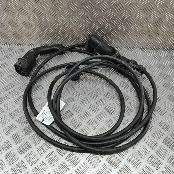 Nissan Leaf batteriladdningskabel OEM 33329534 image 2