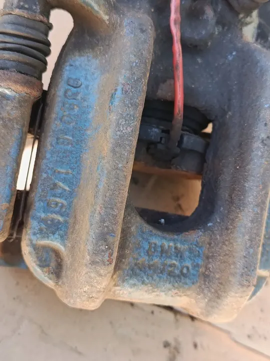 Linker Hinterer Bremssattel 6793041 BMW 5 F10 F11 image 7