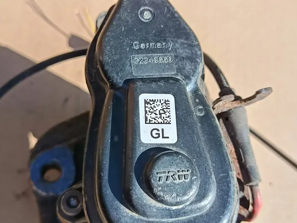 Linker Hinterer Bremssattel 6793041 BMW 5 F10 F11 image 8