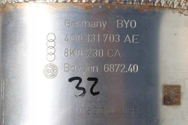 OEM bt-cars-35160 Audi Katalysator met Klep image 3