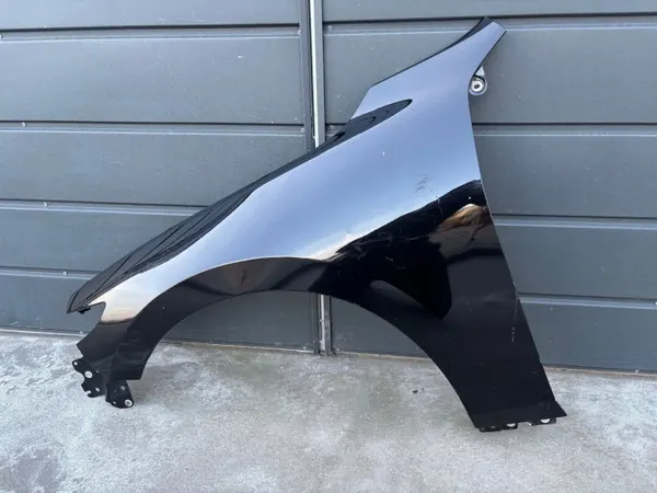 MAZDA3IVCAR vasen etulokasuoja - Alkuperäinen OEM-osa image 3