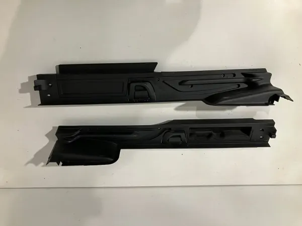 Dachträgerhalterung OEM 3G9858832/3G9858831 Passat B8 image 2