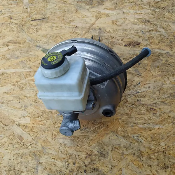 BMW F10 F11 Bromsservo Pump 6792956 image 2